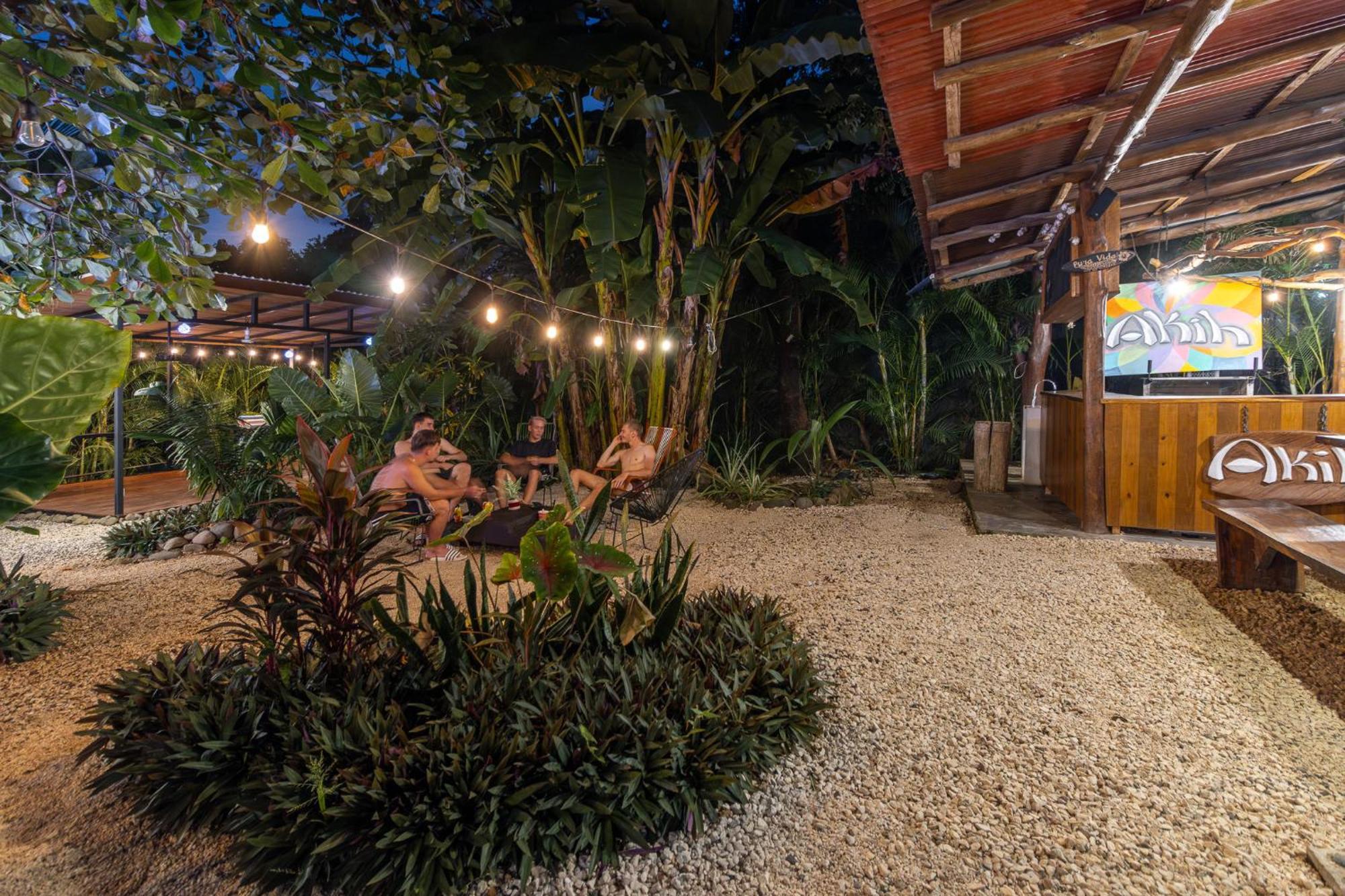 Akih Pods Hostel Playa Santa Teresa  Extérieur photo