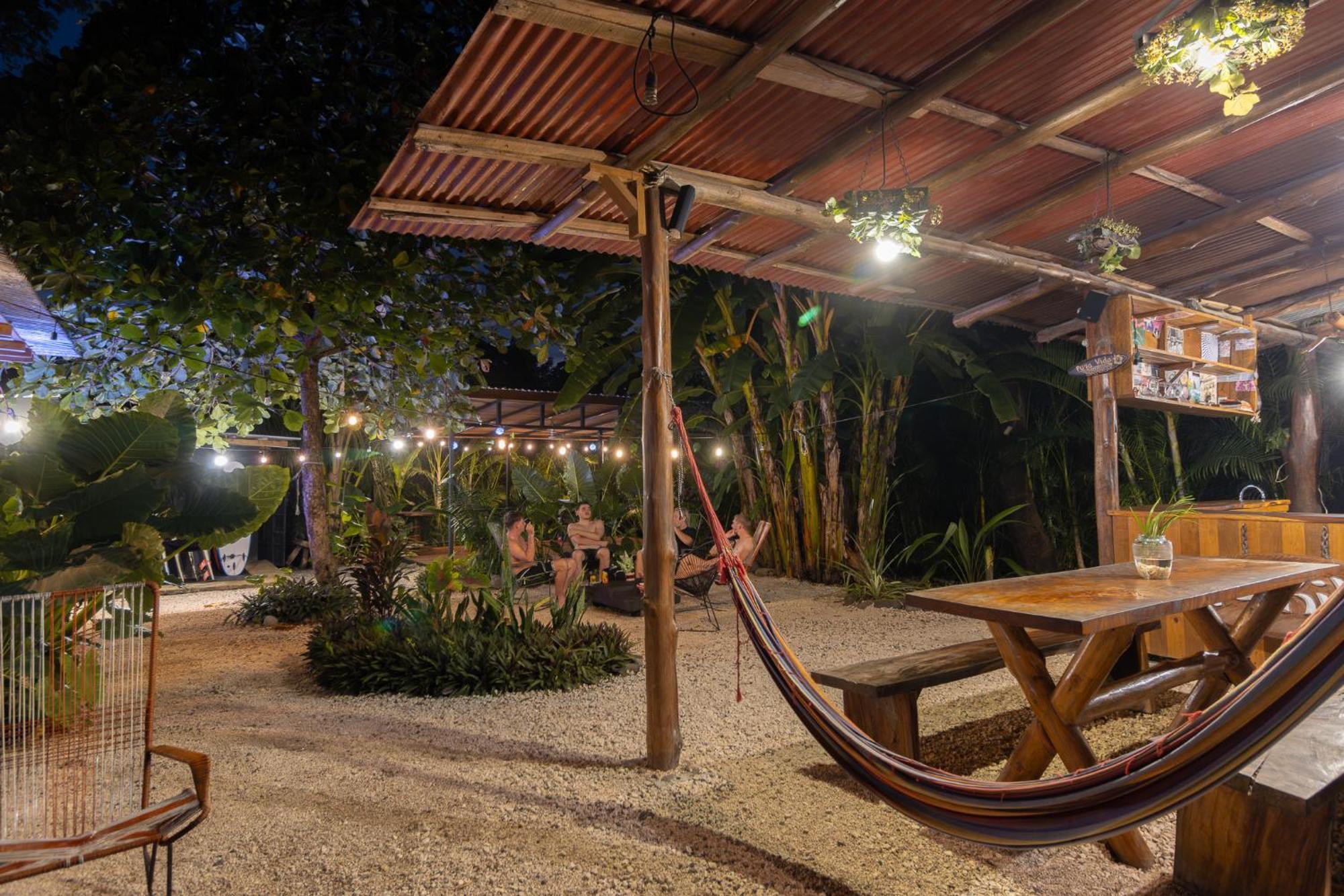 Akih Pods Hostel Playa Santa Teresa  Extérieur photo
